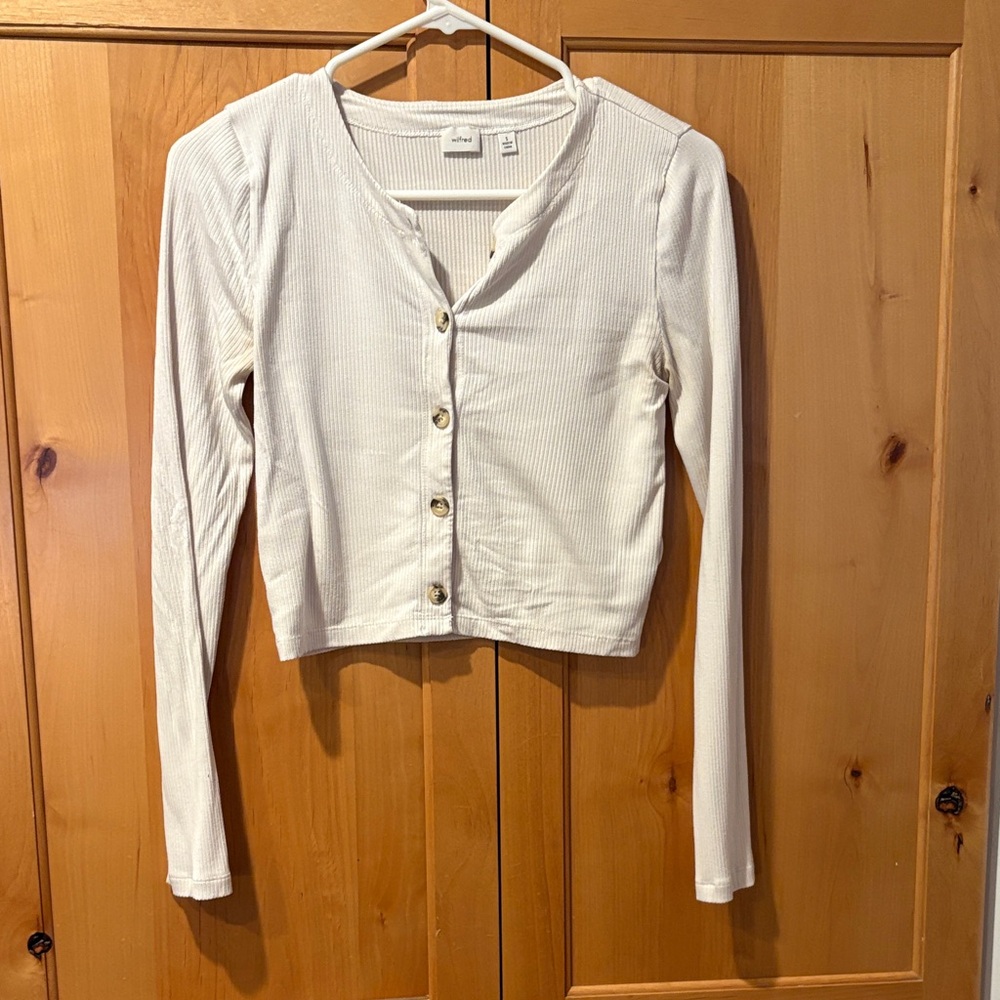 aritzia (Wilfred) Women's Cream Button-Up Cardigan size small